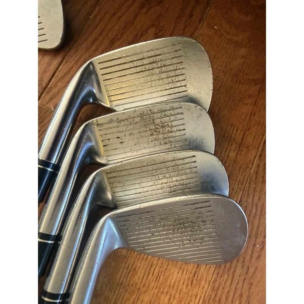TaylorMade P730 Iron Set P,4-9 Dynamic Gold X100 X-stiff Flex Right Handed 7pc